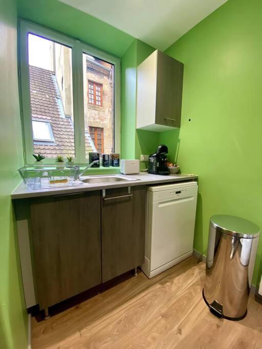 Cathedrale Apartment *